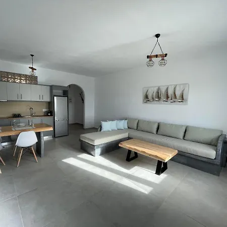 Papa Apartment *